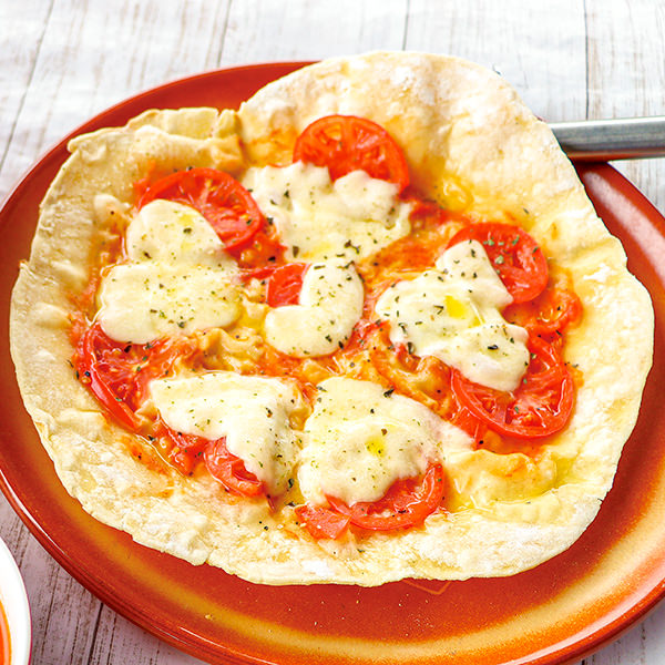トマトピザの写真