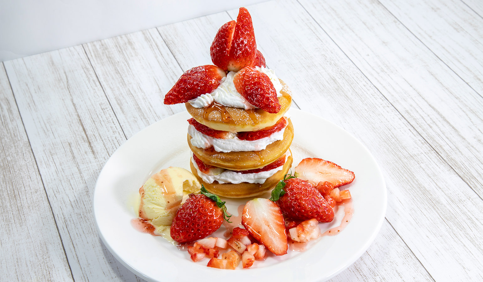 ココロ、はればれ!イチゴのパンケーキの写真