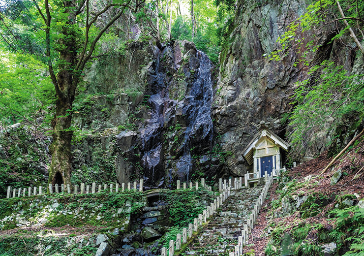 瀧神社 本社の写真